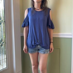 CY Fashion blue cold shoulder knot top